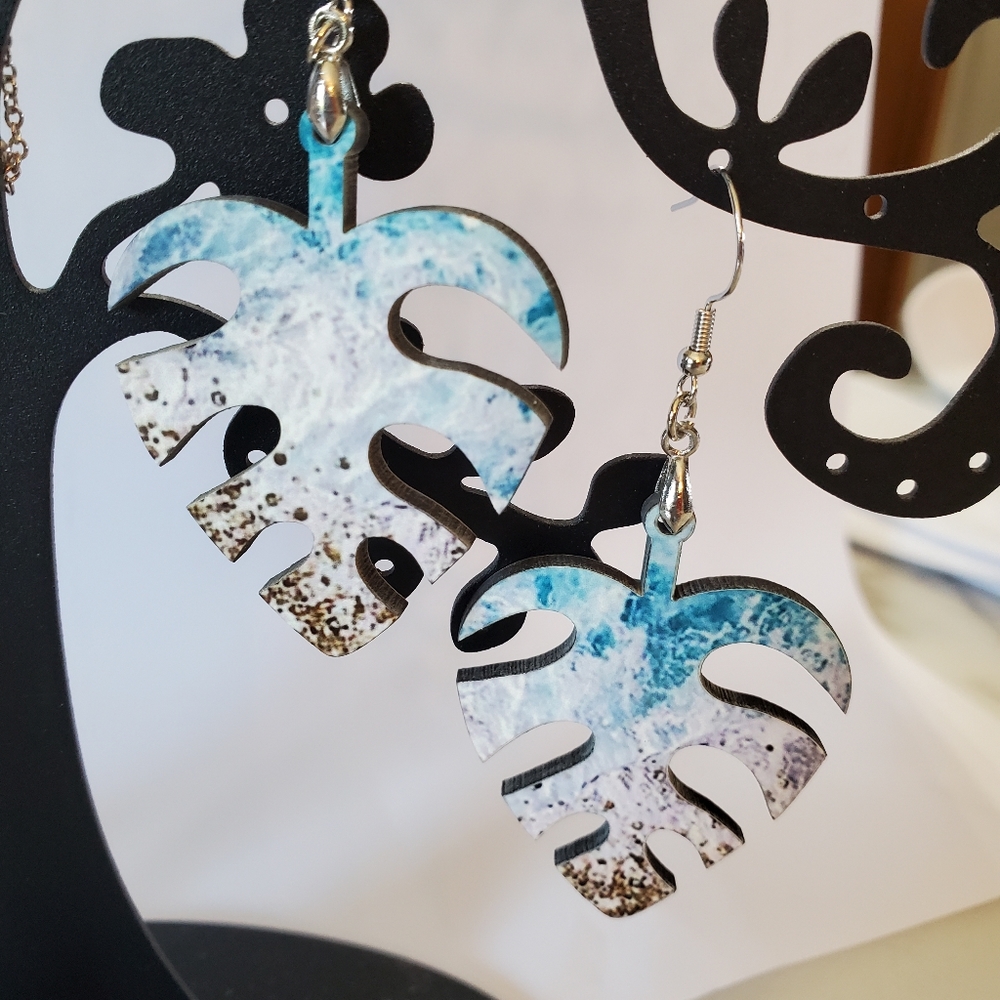 Ocean Waves Leaf Earrings